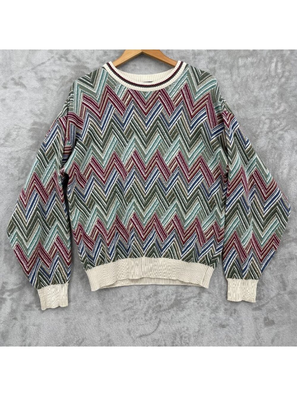 Neiman Marcus Vintage Chevron Pattern Cotton Pullover Crewneck Sweater
